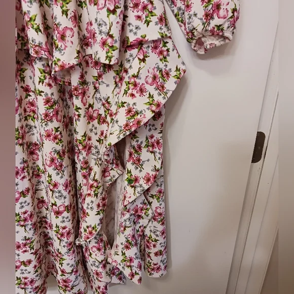 NWOT Rebdoll dress - Picture 3 of 7